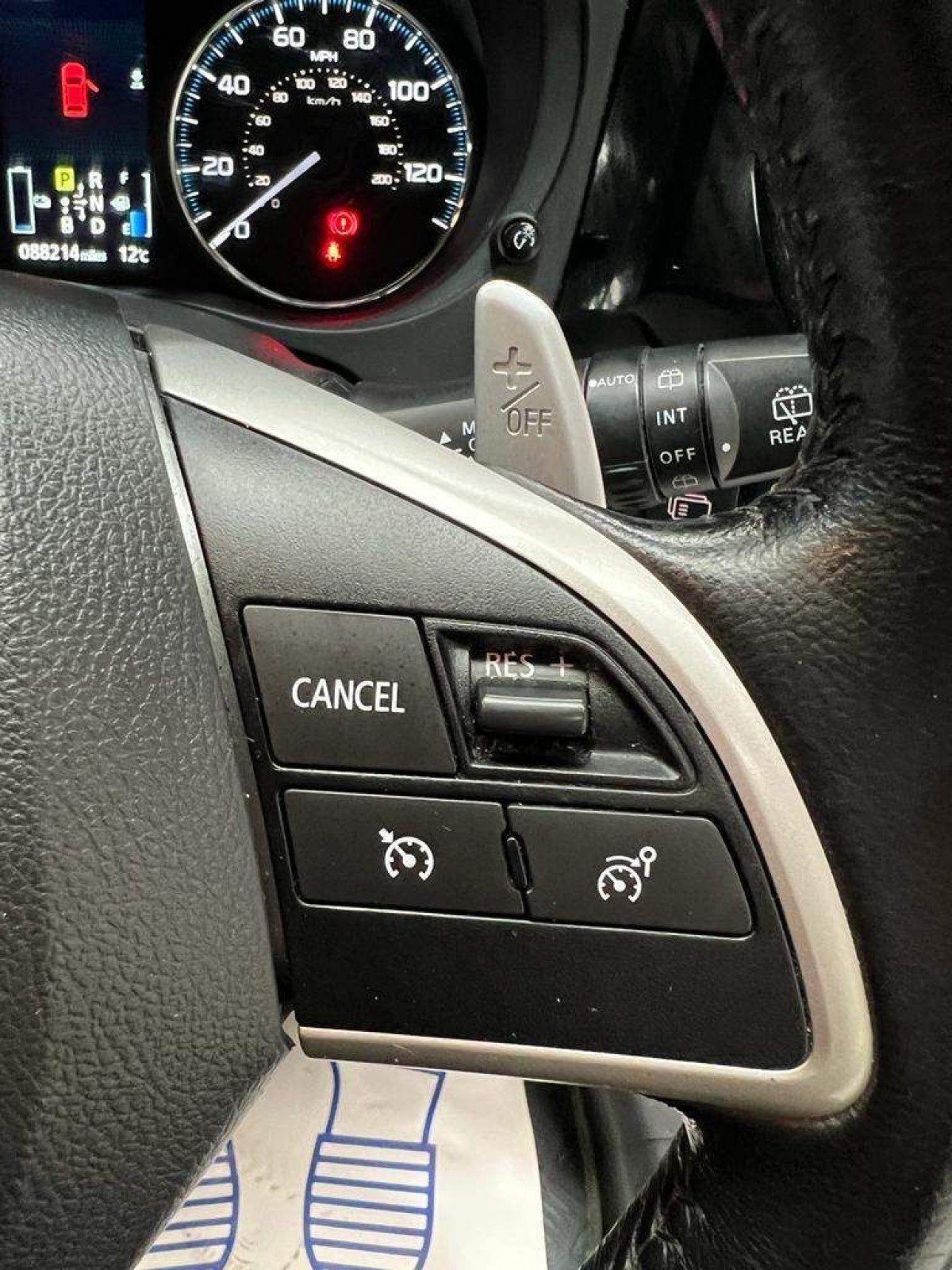 2015 Mitsubishi Outlander PHEV GX 3H 5-Door