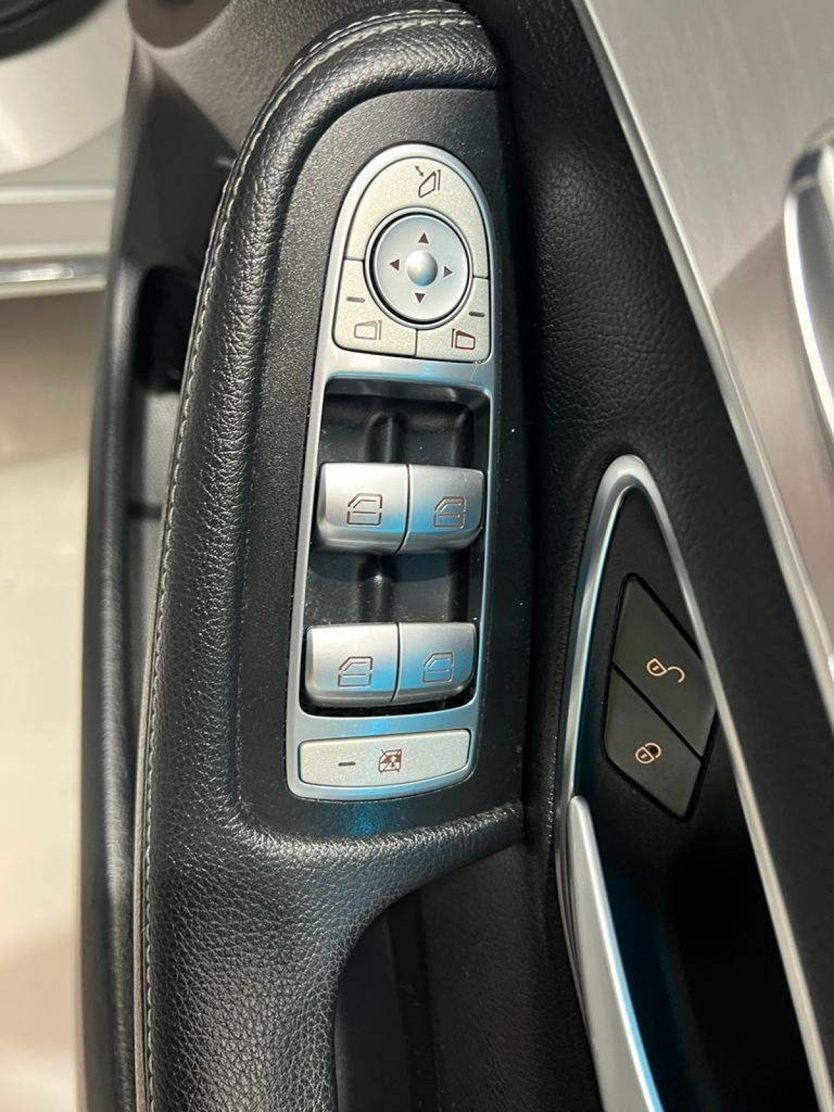 2017 Mercedes-Benz C Class C350 E SPORT PREMIUM 4-Door