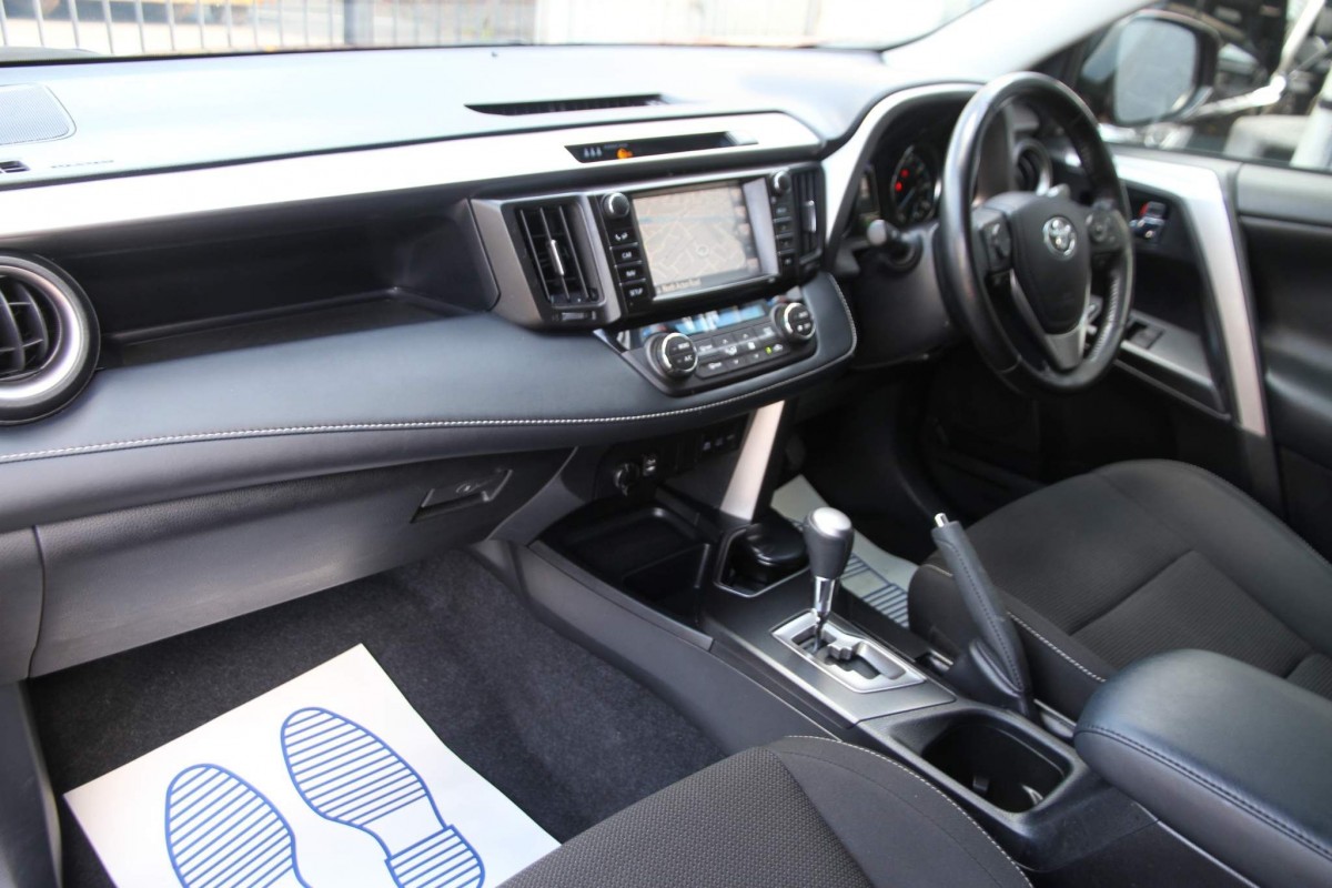 2018 Toyota RAV4 VVT-I ICON 5-Door