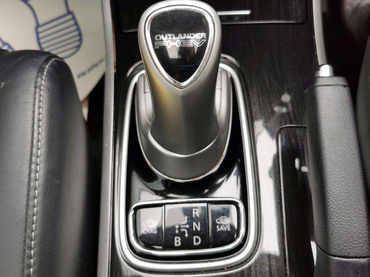 2016 Mitsubishi Outlander 2.0 PHEV GX4h 5dr Auto