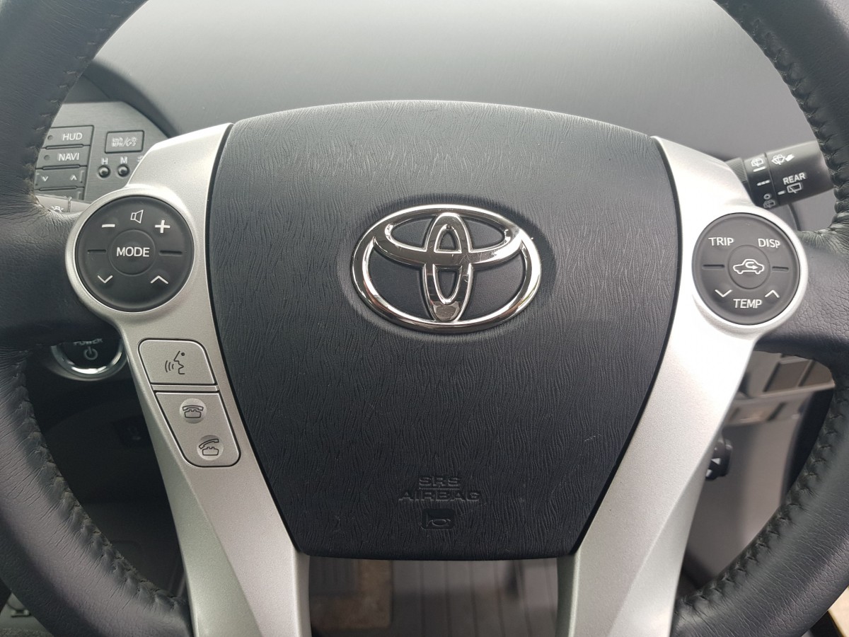 2011 Toyota Prius 1.8 T-SPIRIT  *AUTOMATIC* & *SAT-NAV*