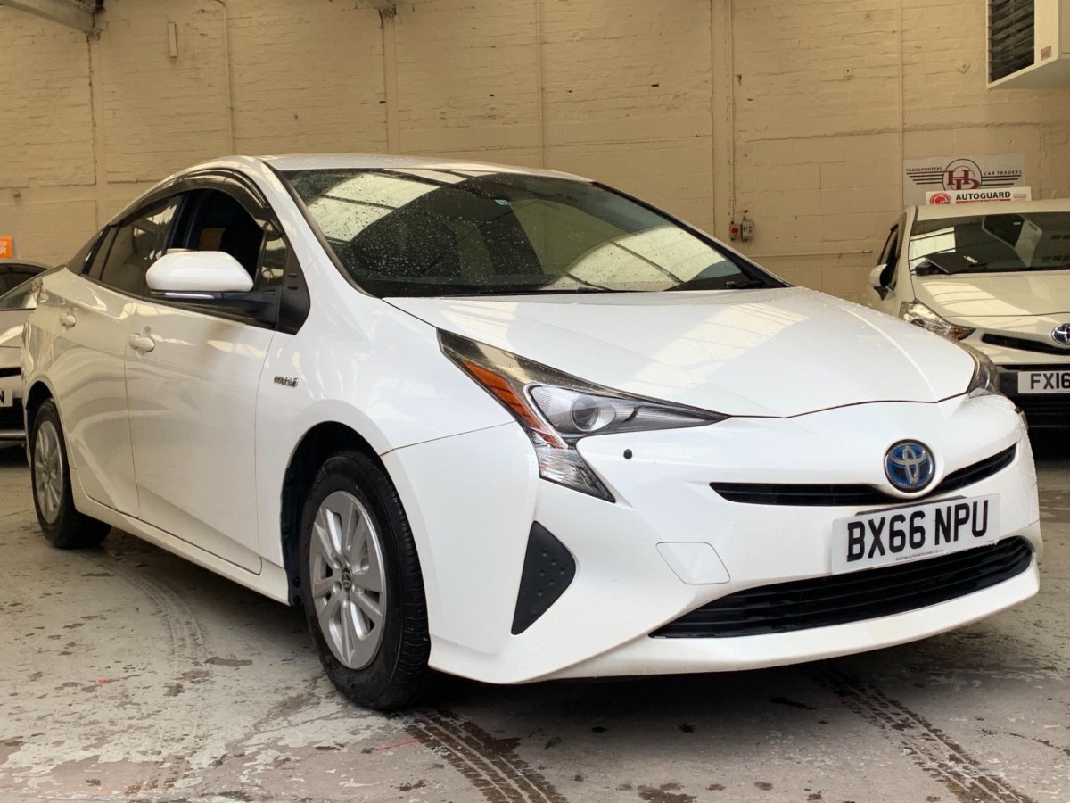 2016 Toyota Prius 1.8 VVT-h Excel CVT Euro 6 (s/s) 5dr (15in Alloy)