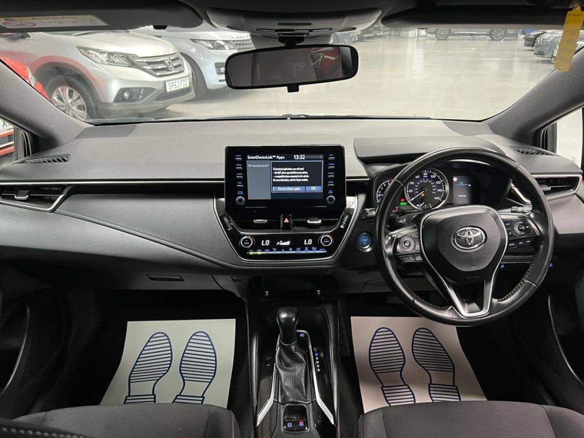 2020 Toyota Corolla ICON 5-Door