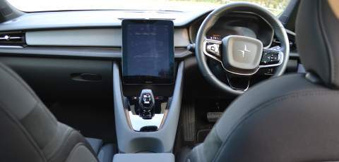 2 Polestar 2 console