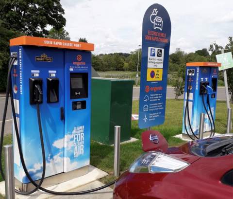 a nissan leaf charging