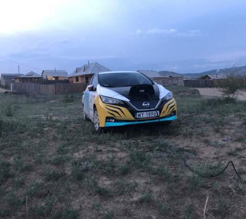 The Nissan LEAF charging