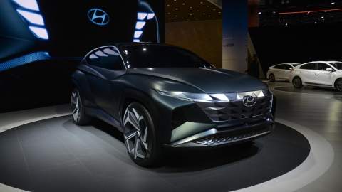 Hyundai Vision T front view, showing off the grill