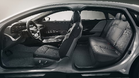 Lucid Grand Touring Performance interior