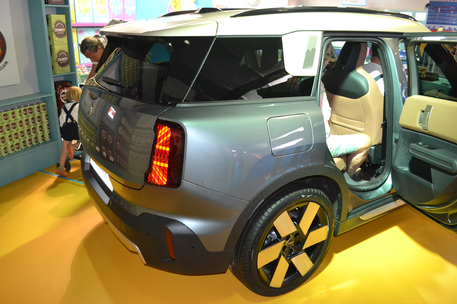 MINI Countyman rear