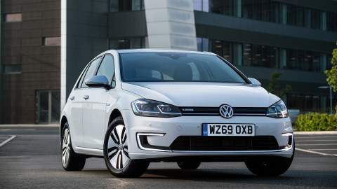 Volkswagen slashes £2765 from the price of an e-Golf