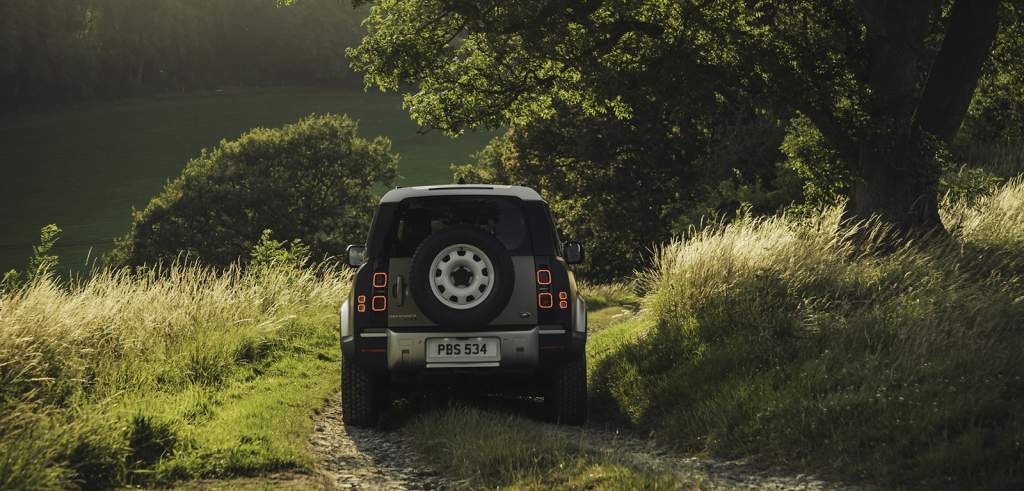 Is Bollinger stealing Land Rover's thunder?