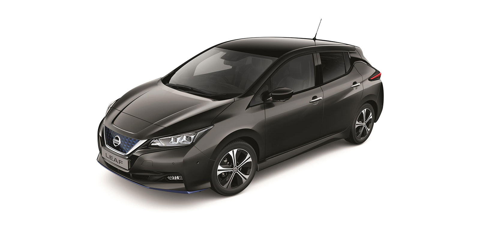 Nissan LEAF e+ revealed: More range and power