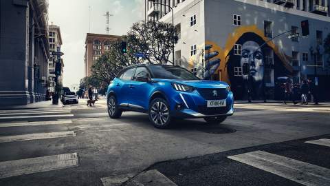 New 2020 Peugeot electric e-2008 SUV revealed 