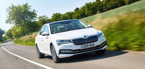 Škoda announces prices for Superb iV PHEV