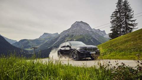 BMW X5 xDrive45e PHEV brings upgrades in all areas