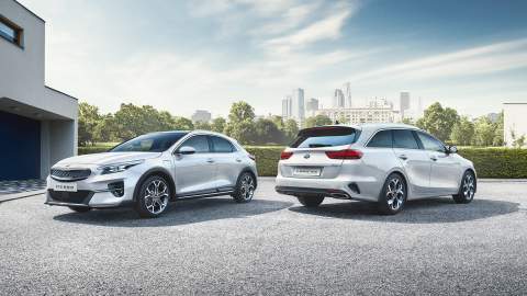 Kia Ceed family grows with two new PHEVs