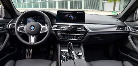 BMW launching top-of-the-range 545e xDrive Saloon