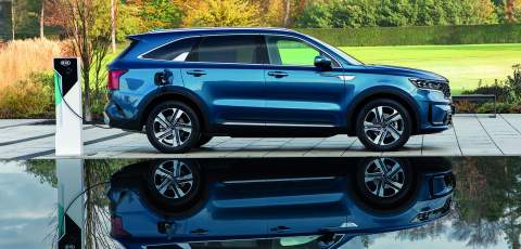 Kia Sorento PHEV added to line-up