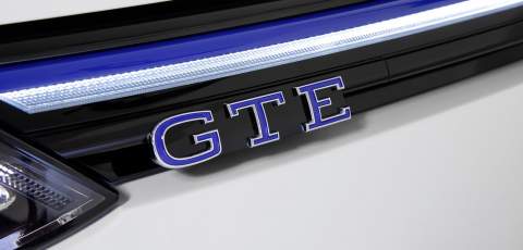 Volkswagen Golf GTE revealed