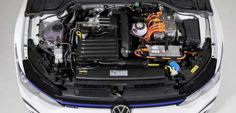 Volkswagen Golf GTE revealed