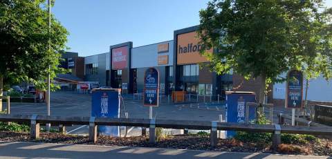 Engenie bringing rapid chargers to key UK retail outlets