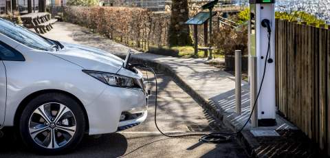 Lock-up garages to become charging hubs in London