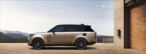 New Range Rover PHEV offers electric driving range of 62 miles