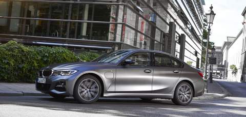 BMW introduces entry-level 3 and 5 Series PHEVs