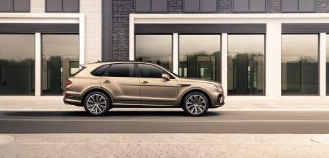 New Bentley Bentayga plug-in hybrid for 2021