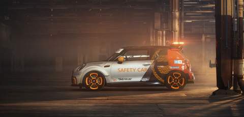 MINI Electric Pacesetter safety car to take starring role in Formula E