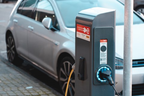 Over half of UK councils spent nothing on EV infrastructure this year