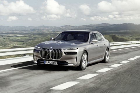 BMW 7 Series to be electrified with full EV and PHEV options  