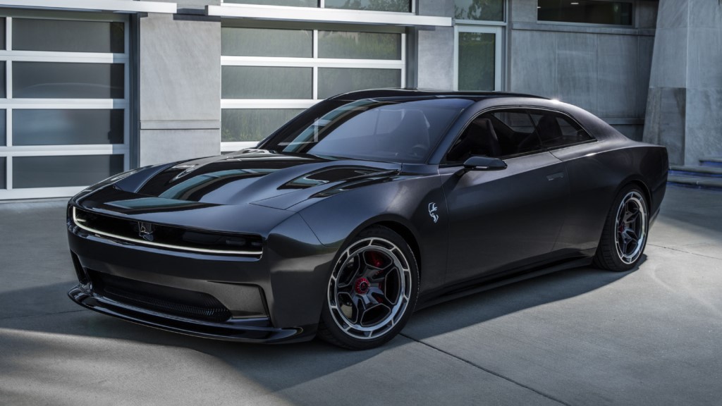 All-electric Dodge Charger Daytona SRT Concept previewed