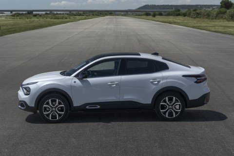 Citroën ë-C4 X joins brand’s EV line-up