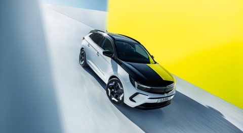 Vauxhall Grandland GSe joins electrified performance range