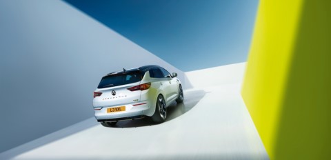 Vauxhall Grandland GSe joins electrified performance range