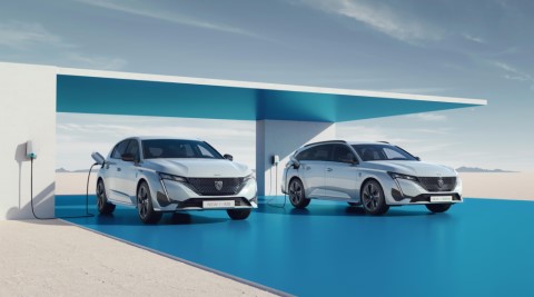  Peugeot e-308 to join electric hatch market