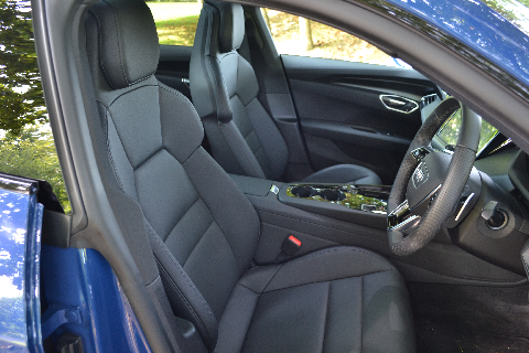 Audi e-tron GT Quattro front seats