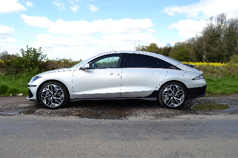 Hyundai IONIQ 6 rear