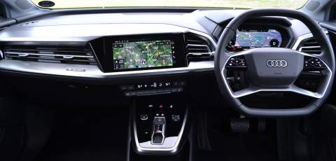 Audi Q4 e-tron dash