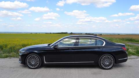 BMW 745Le side view