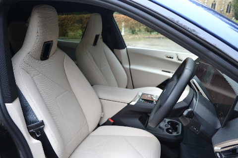  BMW iX front seats