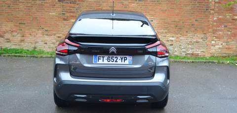  3 Citroën ë-C4 rear