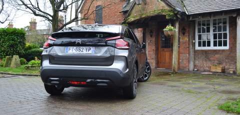 Citroën ë-C4 rear three-quarter