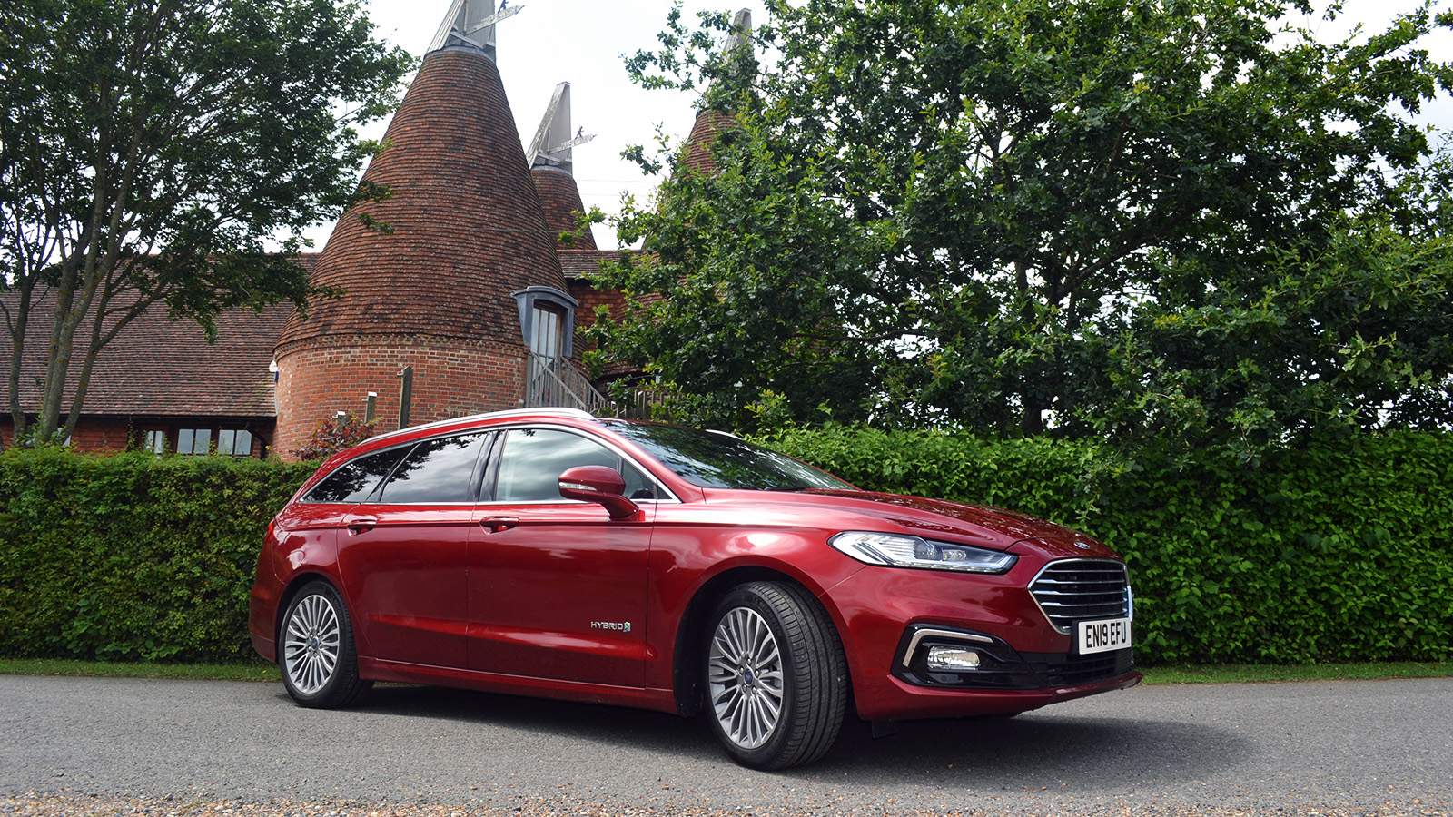 2019-ford-mondeo-estate-hybrid-titanium-edition-review