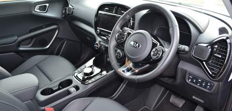 1 Kia Soul EV interior front