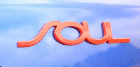 Kia Soul EV logo