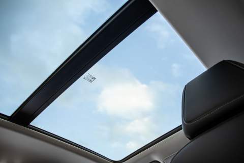 MG ZS sun roof