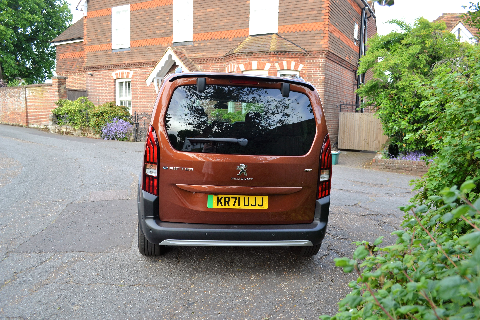 Peugeot e-Rifter rear