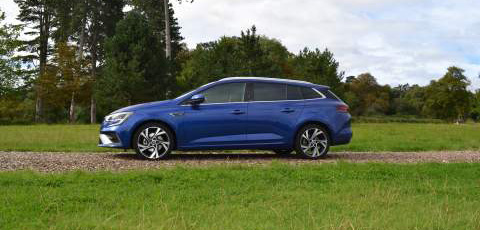 Renault Megane Sport Tourer E-TECH Plug-in hybrid rear